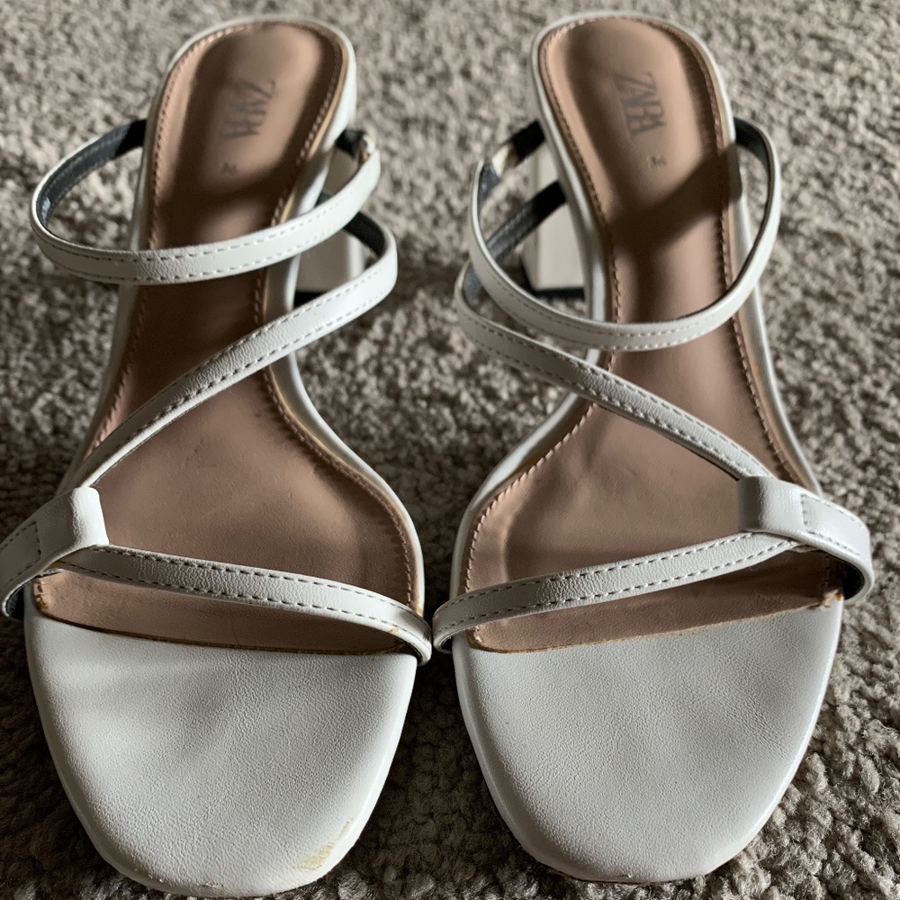 Zara strappy block heel sandals!